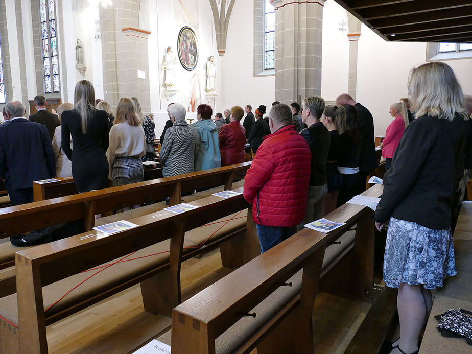 Feier der 1. Heiligen Kommunion in Sankt Crescentius (Foto: Karl-Franz Thiede)